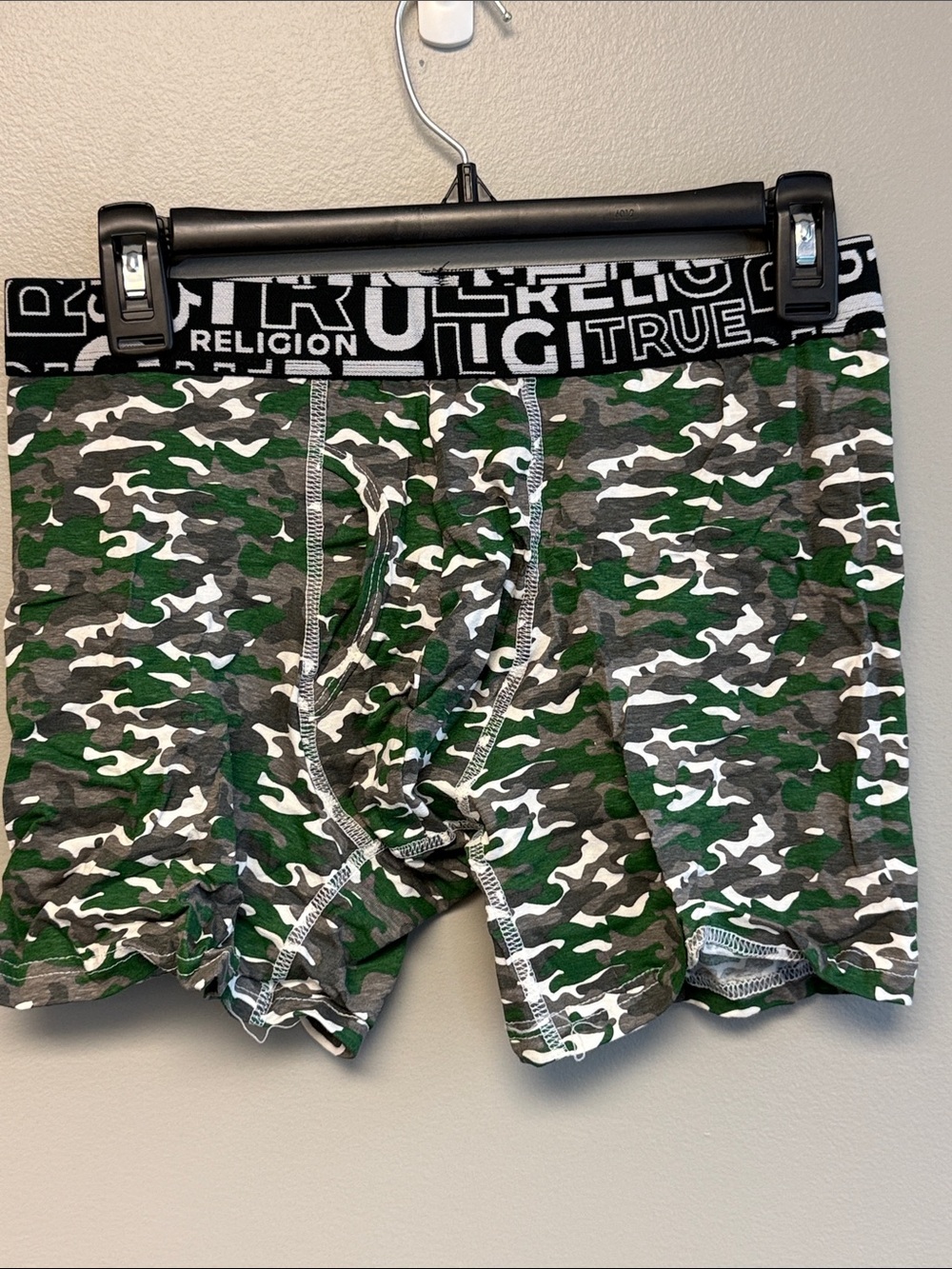 True Religion Men’s Boxer Briefs Green Camo Logo Waistband Size M 32-34